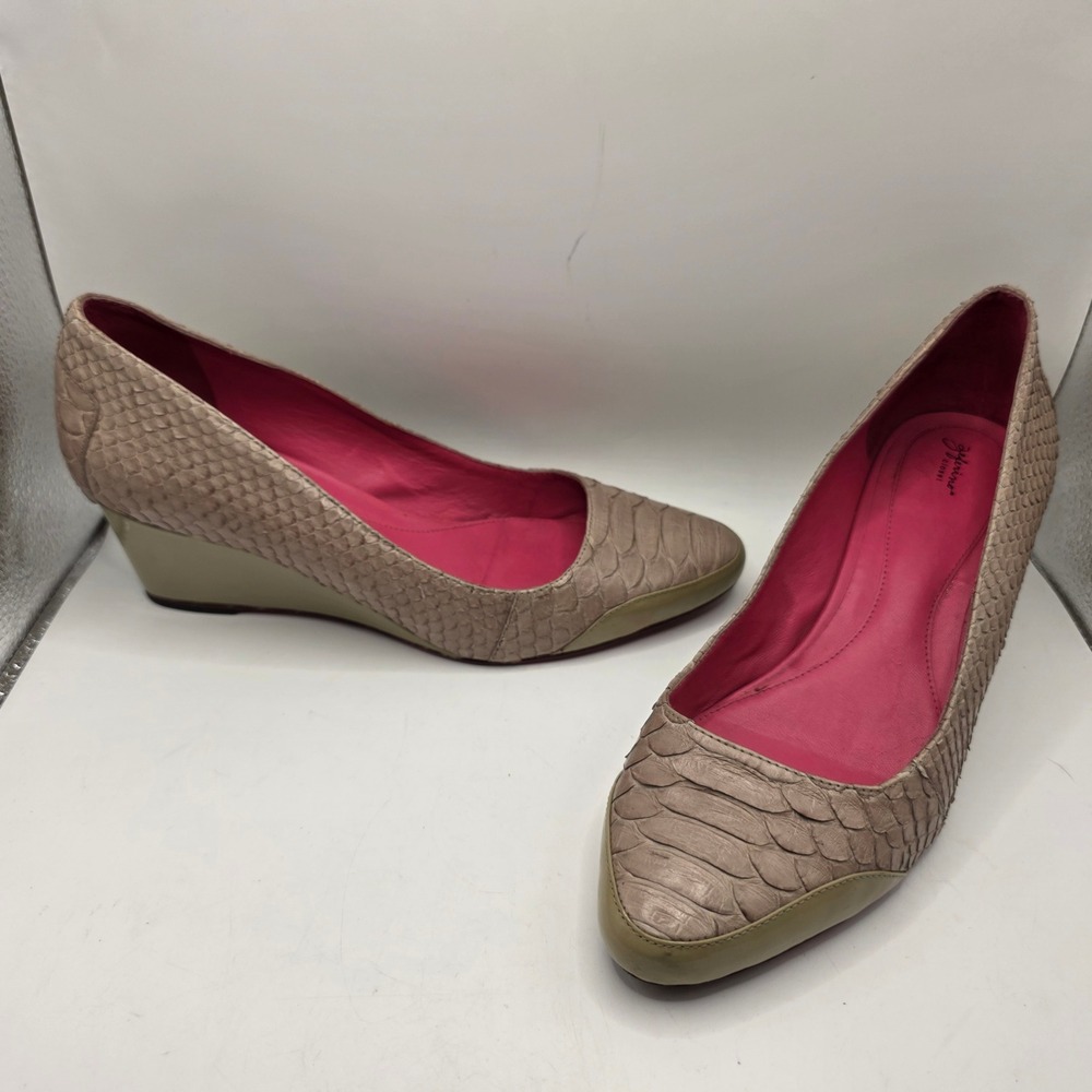 Zeferino Closet Taupe Snakeskin Embossed Leather Wedge Pumps EU 39 Brazil
